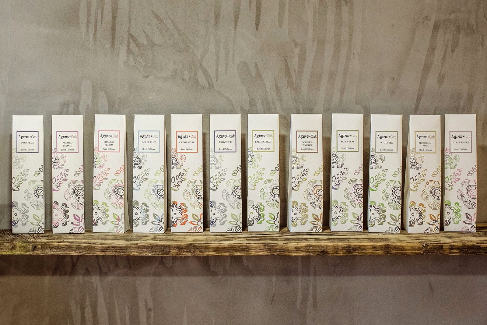 Box of 140ml Reed Diffuser - Pressed Peonie